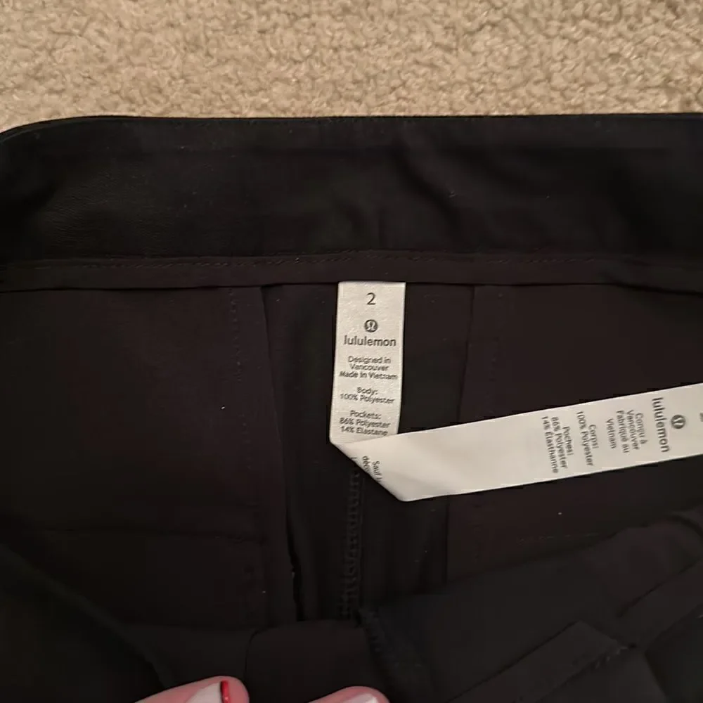 Lululemon Dress Pant Trouser black 2 New